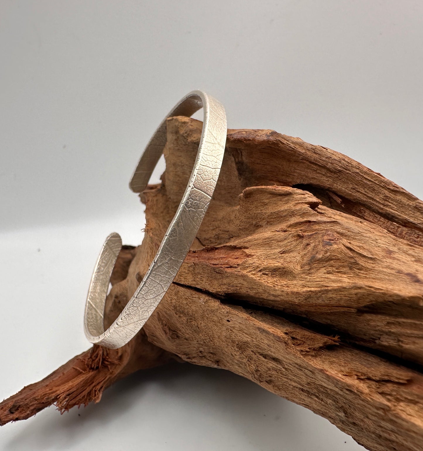 Bodhi Leaf Cuff